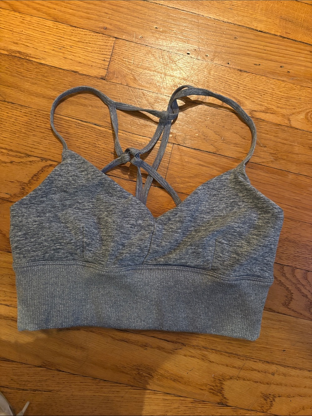 Alo yoga sports bra - size small